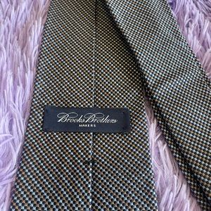 Brooks Brothers makers necktie